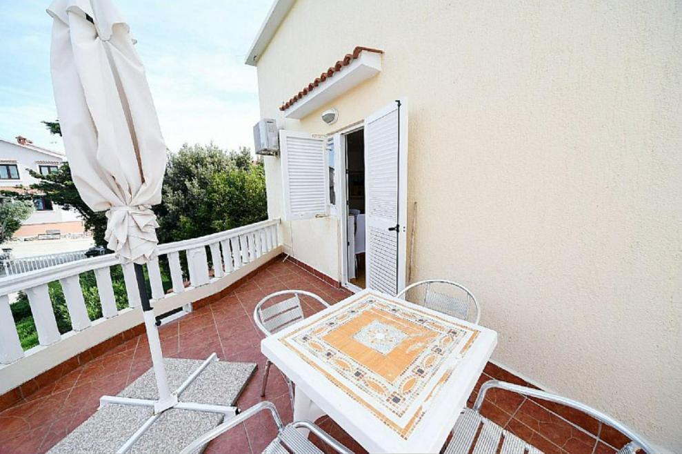 Apartments Dvori نوفاليا المظهر الخارجي الصورة