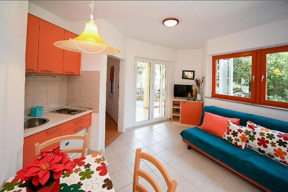 Apartments Dvori نوفاليا المظهر الخارجي الصورة