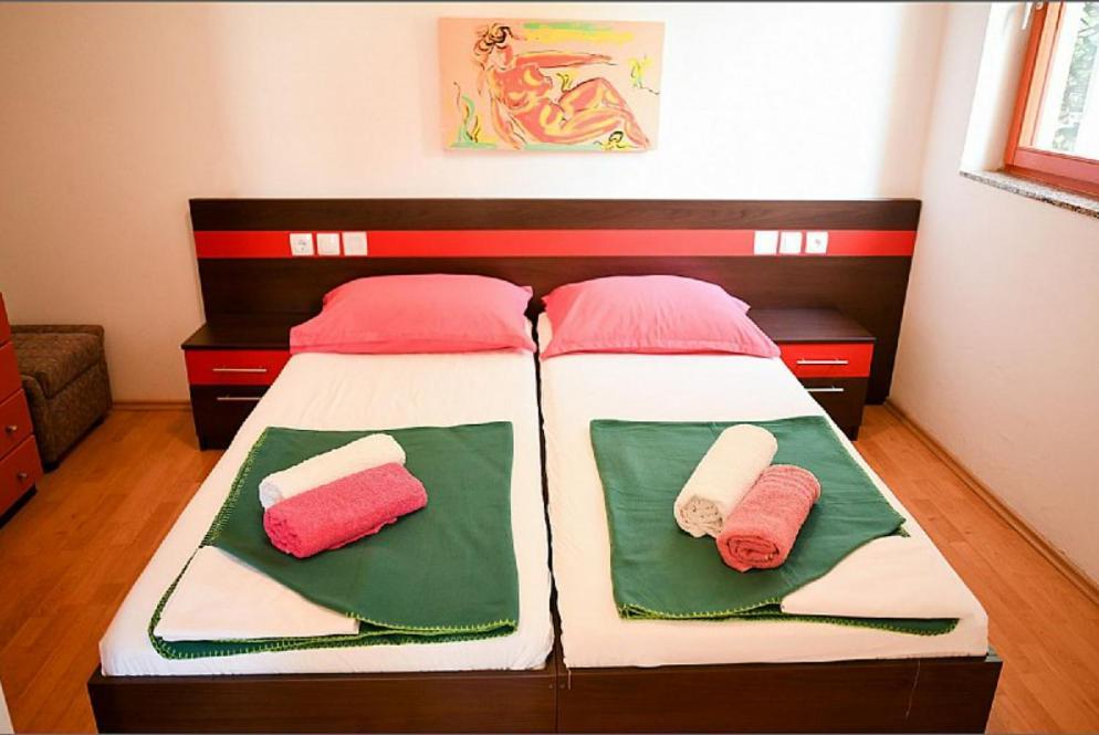 Apartments Dvori نوفاليا المظهر الخارجي الصورة
