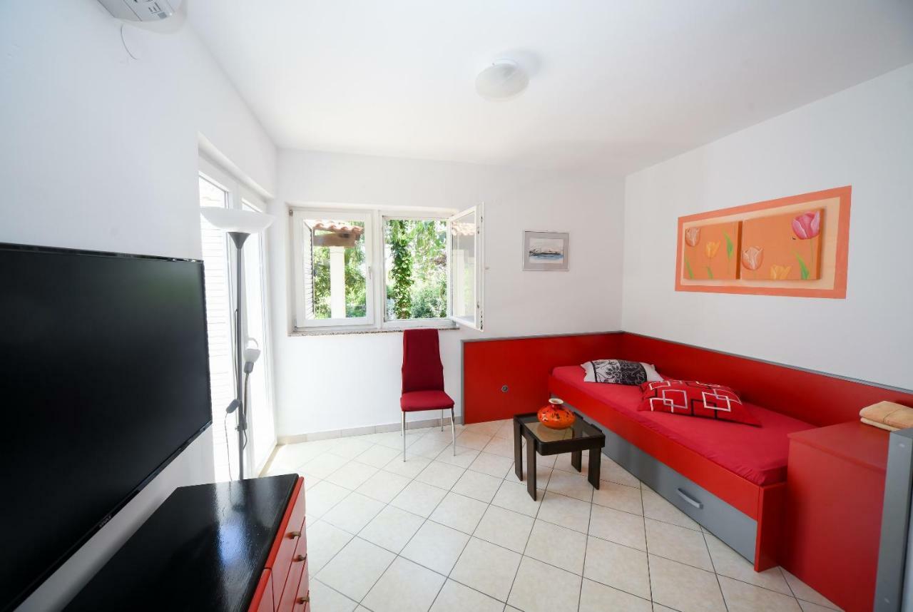 Apartments Dvori نوفاليا المظهر الخارجي الصورة