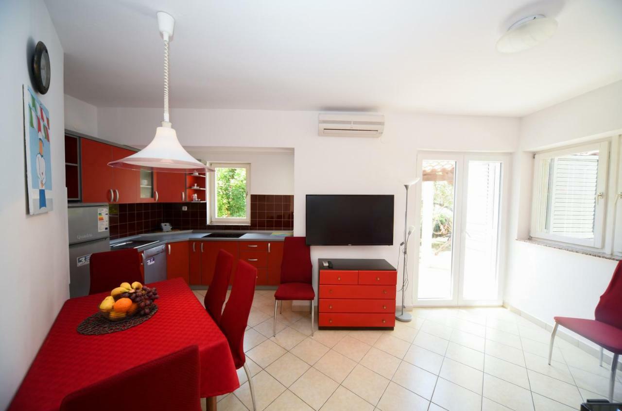 Apartments Dvori نوفاليا المظهر الخارجي الصورة