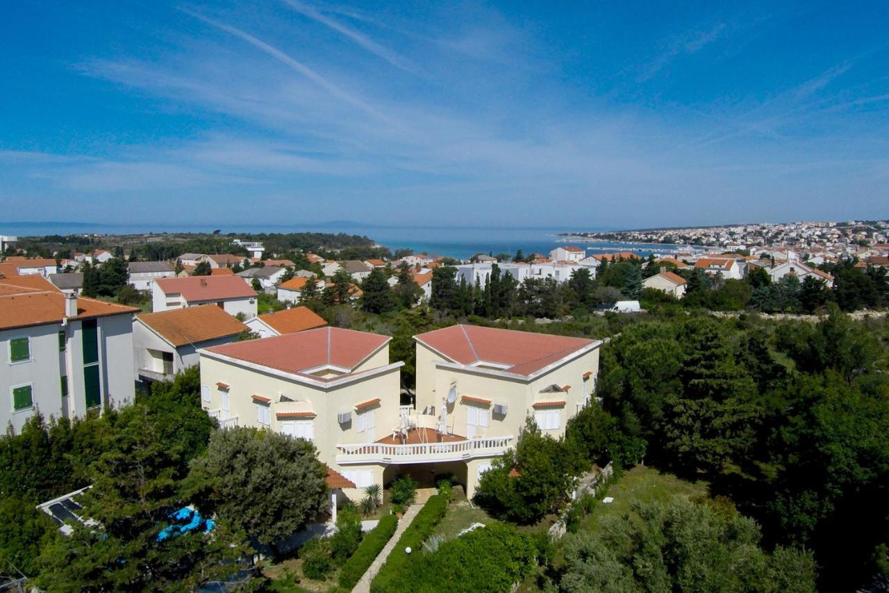 Apartments Dvori نوفاليا المظهر الخارجي الصورة